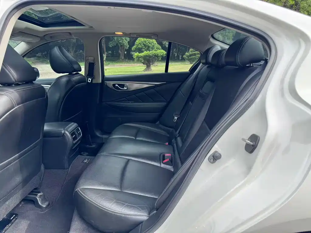 Infiniti Q50 — миниатюра 9