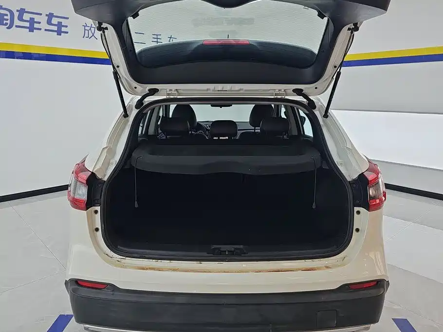 Nissan Qashqai — миниатюра 4