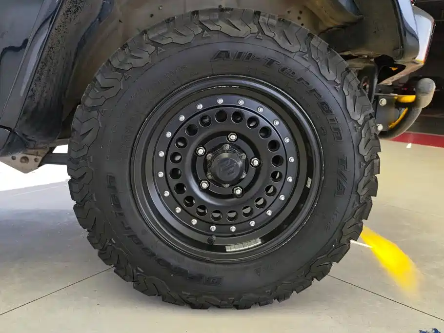 Suzuki Jimny — миниатюра 6