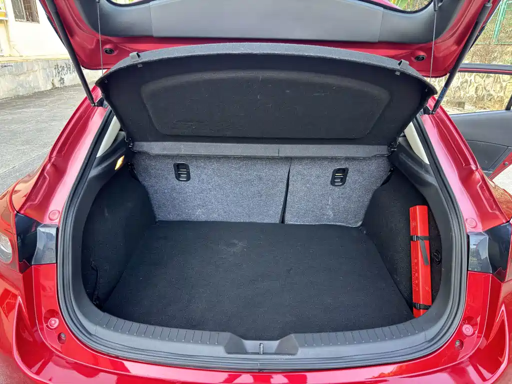 Mazda 3 Axela — миниатюра 16