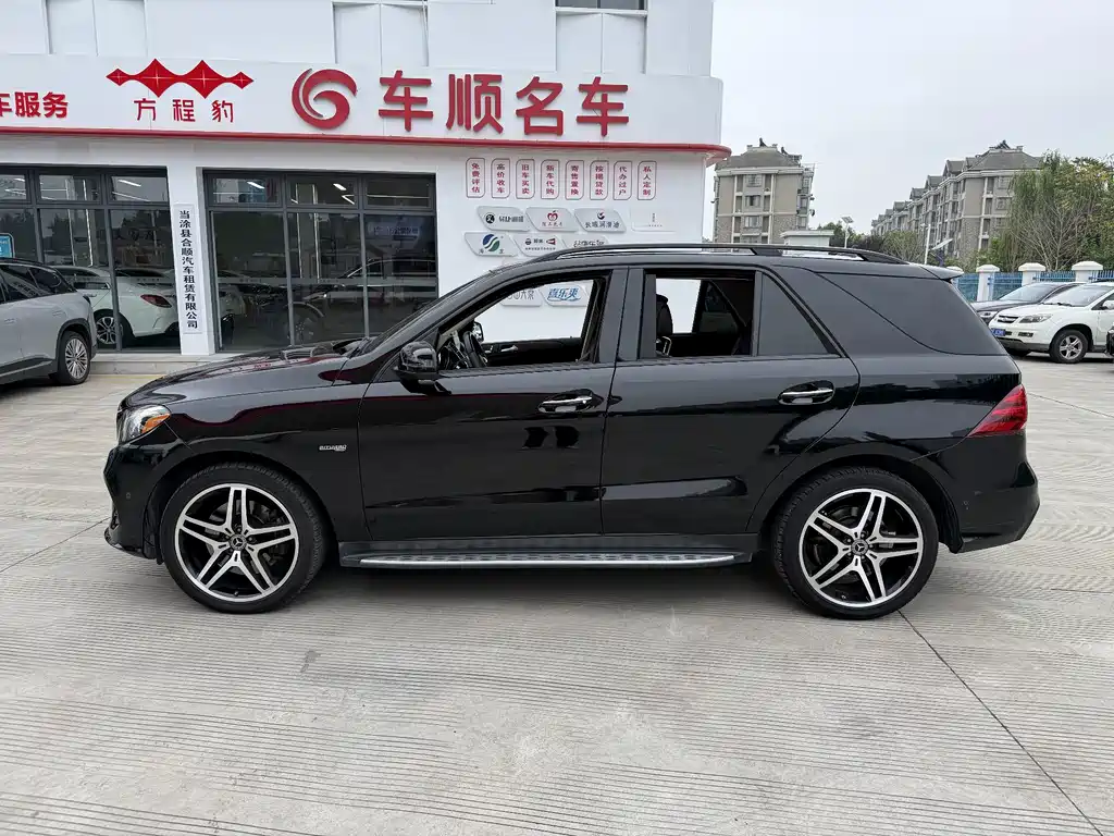 Mercedes-Benz GLE AMG — миниатюра 8
