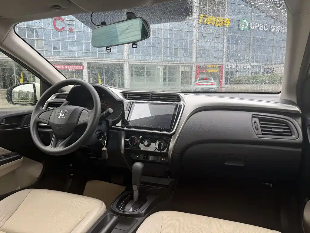 Honda City 1.5L CVT Comfort Edition, фото 13