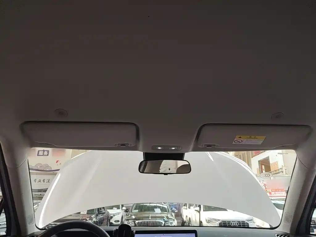 BYD Yuan UP — миниатюра 18
