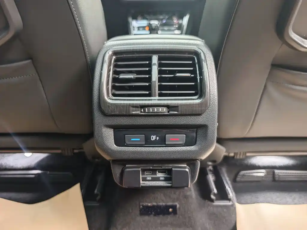 Volkswagen Touran — миниатюра 10
