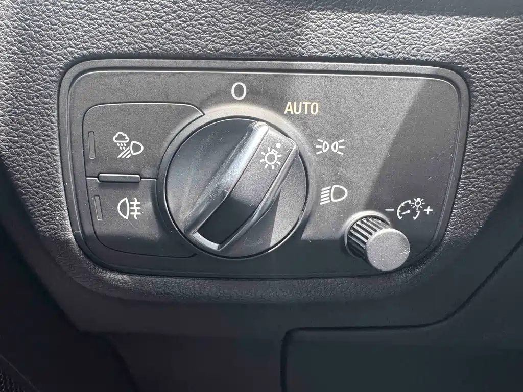Audi Q2L — миниатюра 11