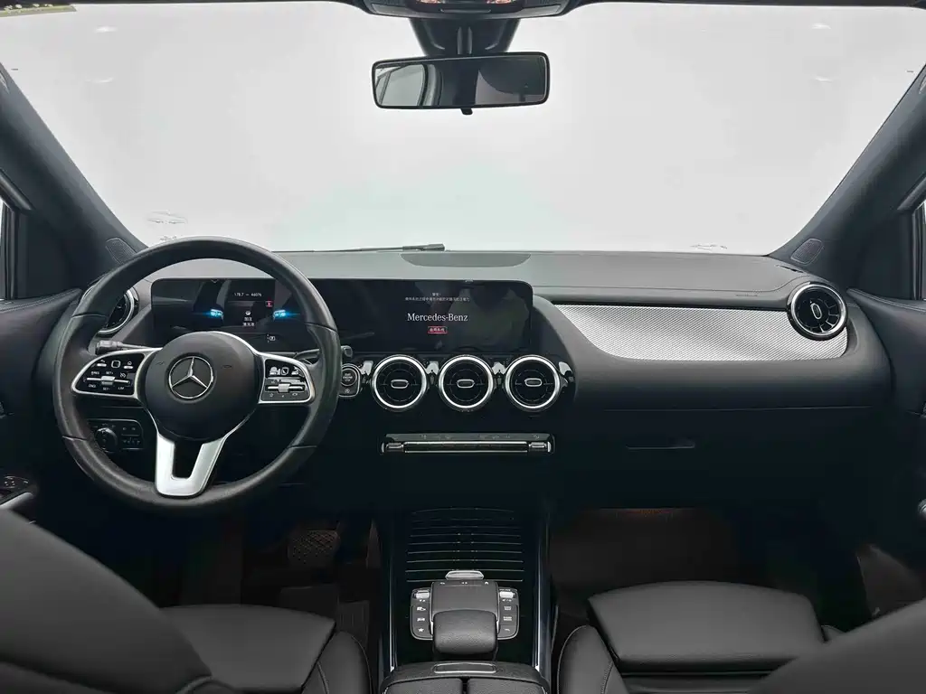 Mercedes-Benz GLA — миниатюра 15