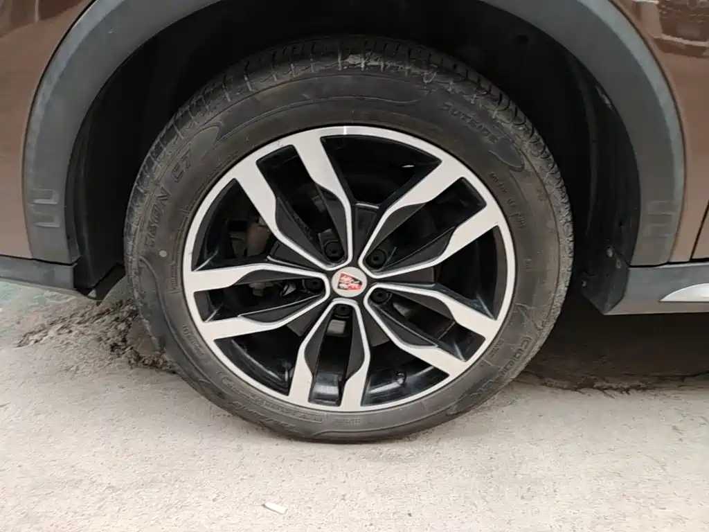Roewe RX5 — миниатюра 23