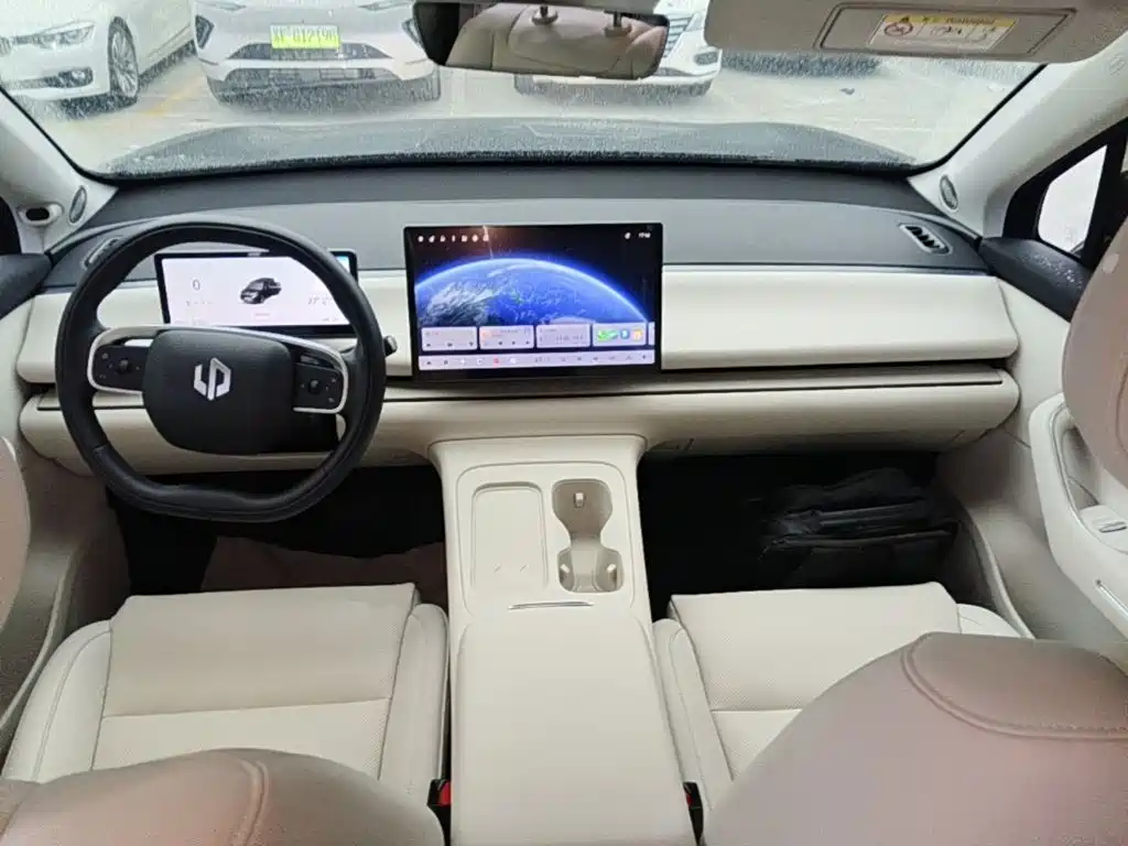 Leapmotor Leapmotor C16 — миниатюра 10