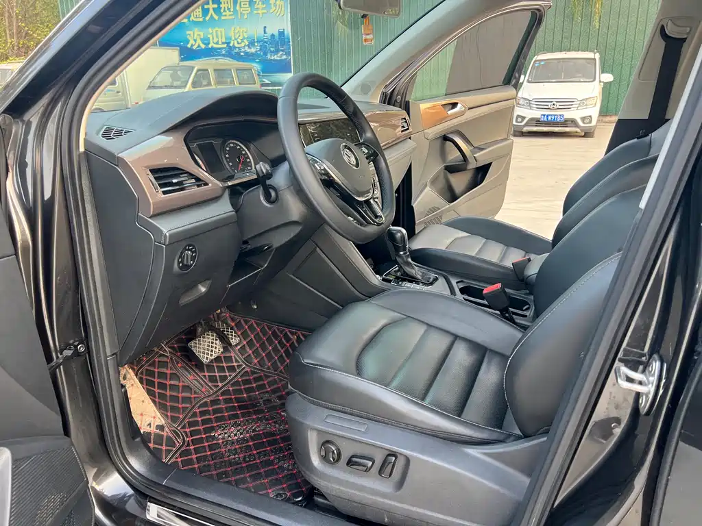 Volkswagen Tharu — миниатюра 12