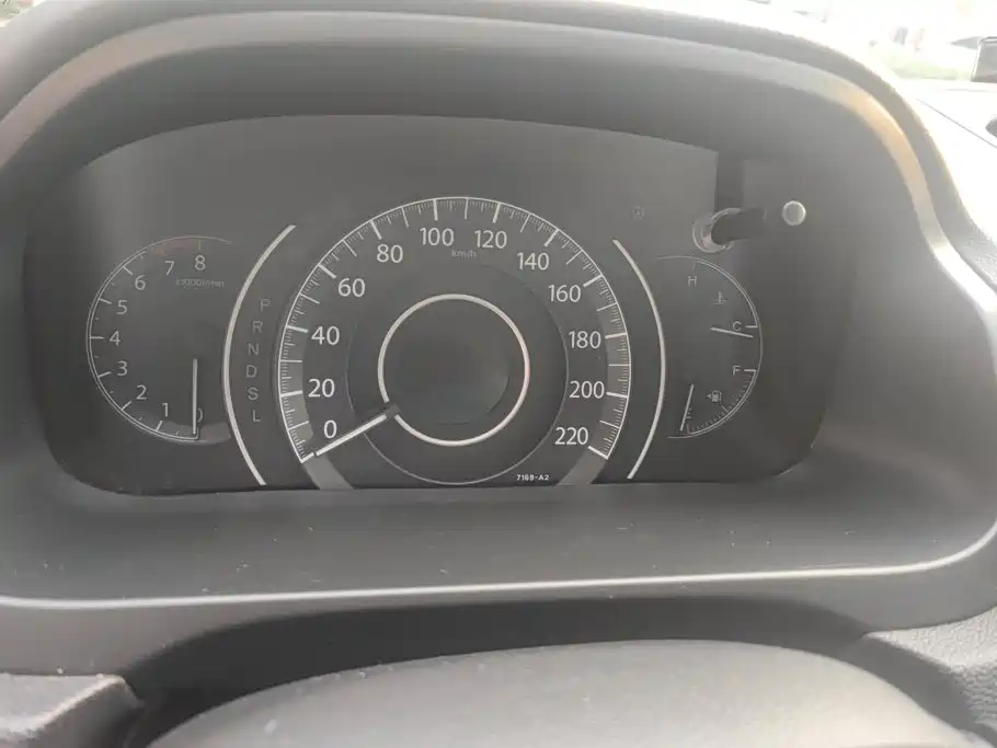Honda CR-V — миниатюра 14