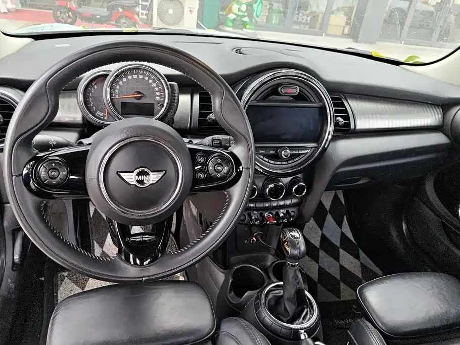MINI Mini — миниатюра 12