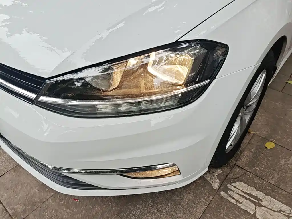 Volkswagen Golf — миниатюра 24