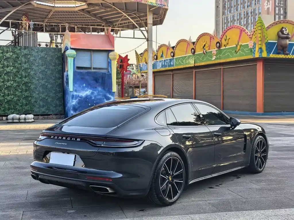 Porsche Panamera — миниатюра 4