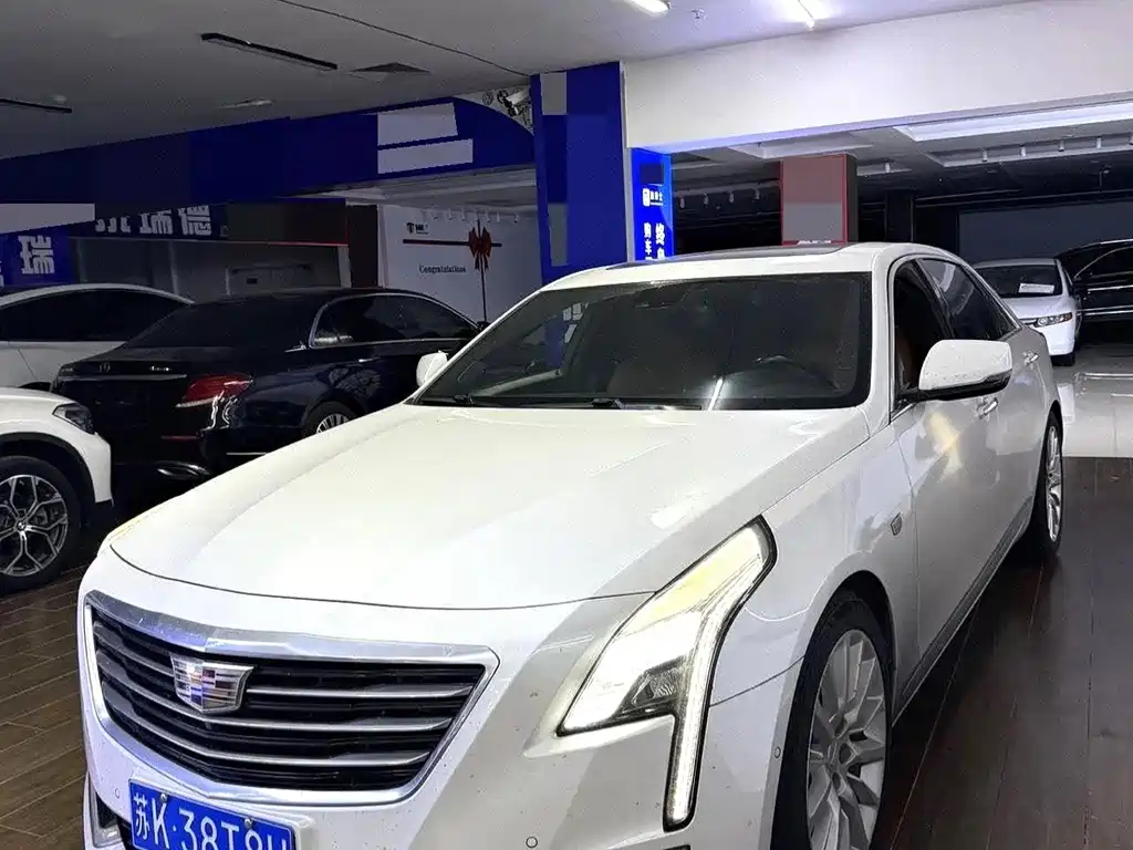 Cadillac CT6