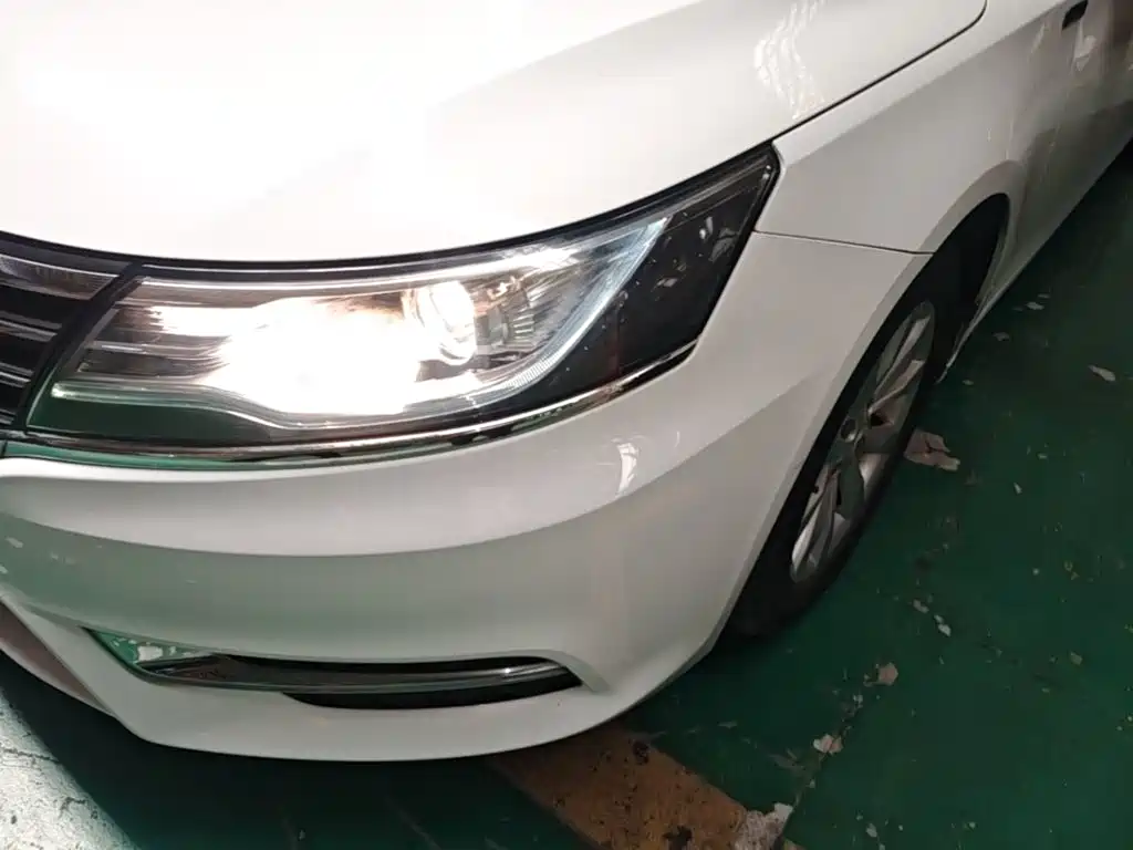 Roewe i6 Classic — миниатюра 24