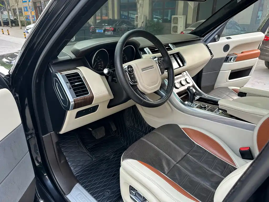 Land Rover Range Rover Sport 2014 3.0 SC V6 HSE DYNAMIC