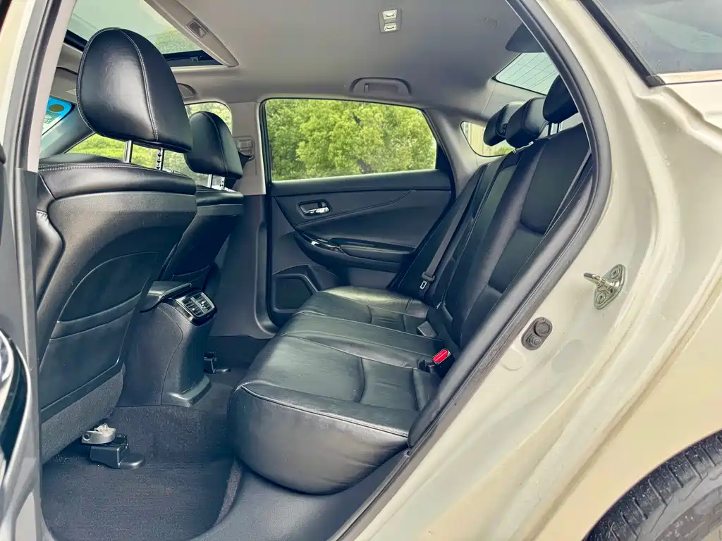 Honda Spirior 2015 2.4L Luxury