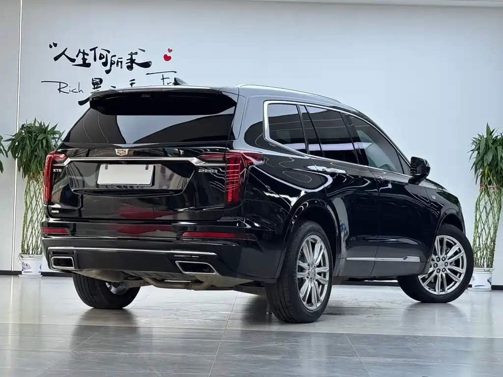 Cadillac XT6 — миниатюра 3