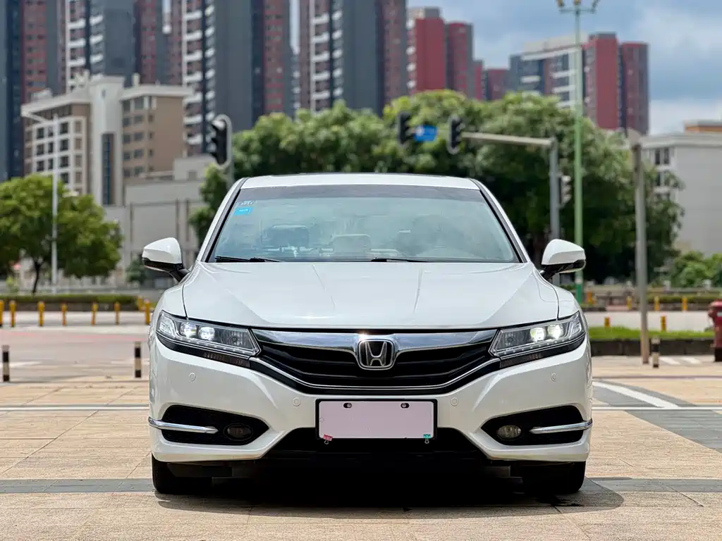 Honda Spirior 2015 2.4L Luxury