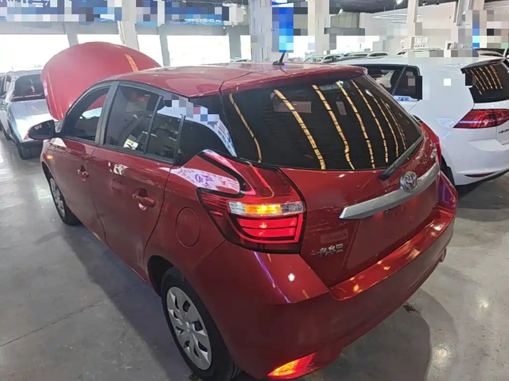 Toyota Vios FS — миниатюра 5