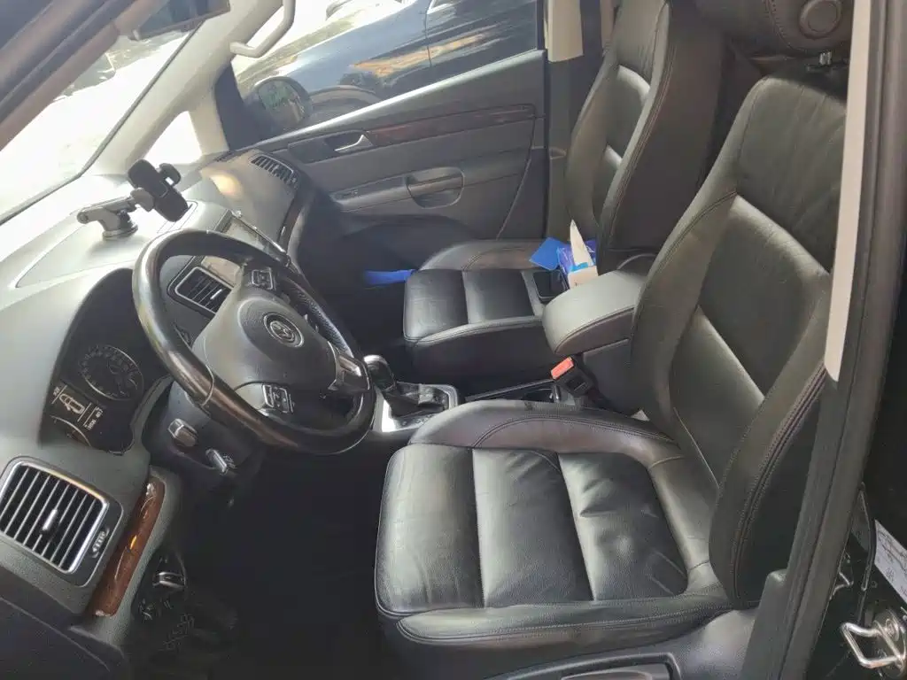 Volkswagen Sharan — миниатюра 11