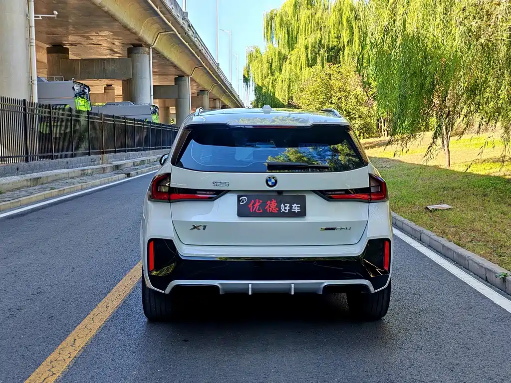 BMW X1 — миниатюра 4