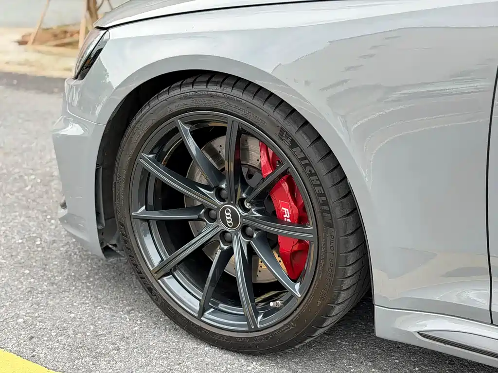 Audi RS 4 — миниатюра 19