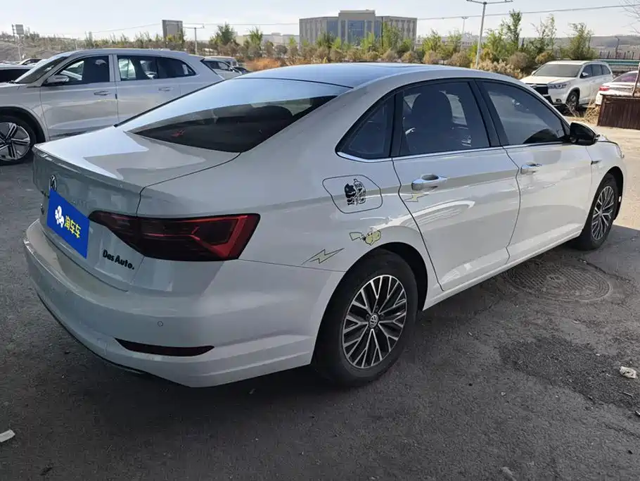 Volkswagen Sagitar — миниатюра 3