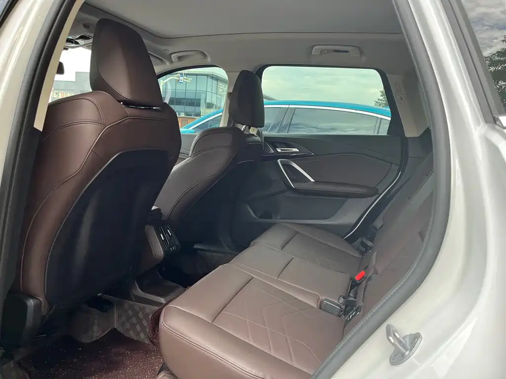 BMW X1 2025 sDrive25Li X