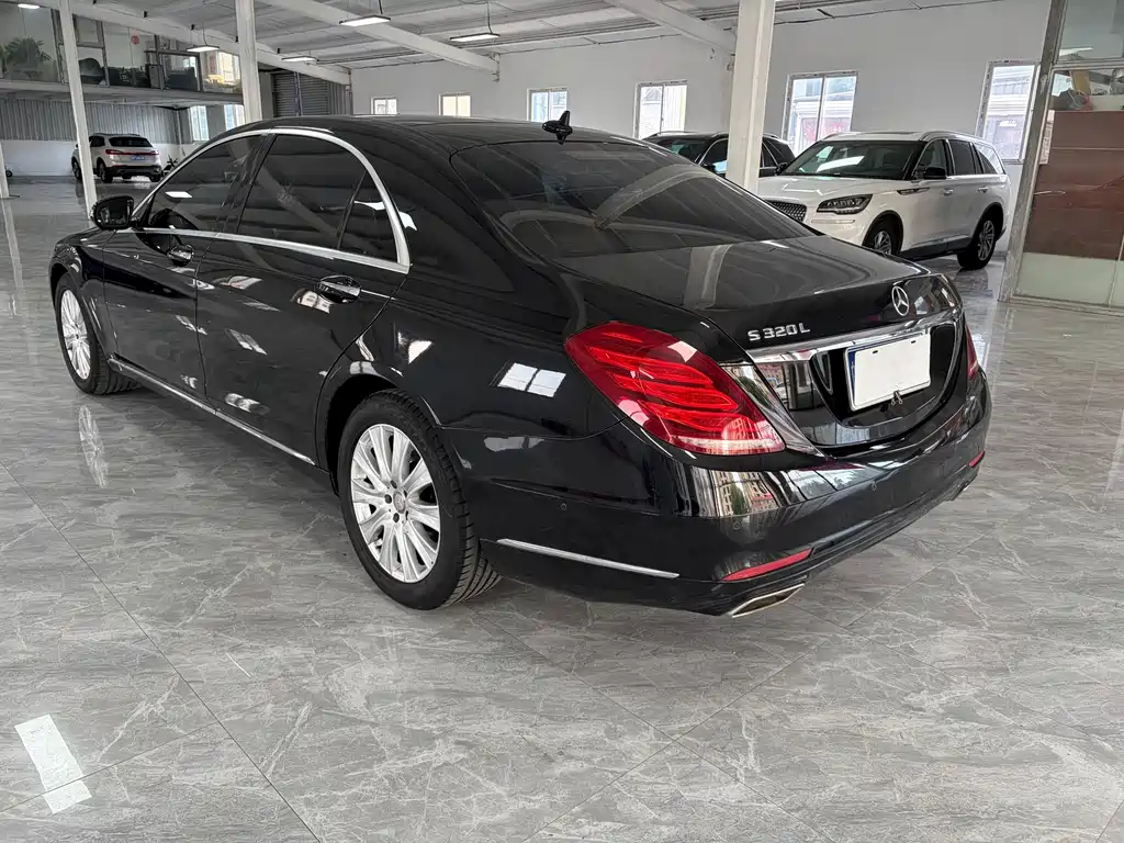 Mercedes-Benz S-Class — миниатюра 4