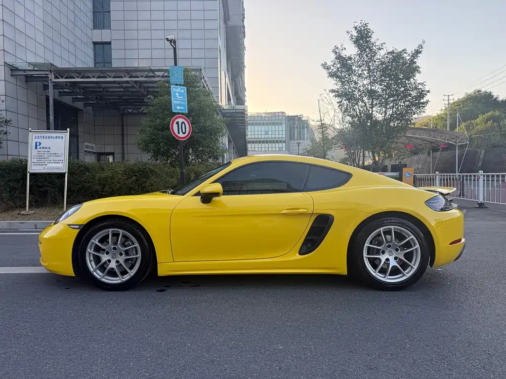 Porsche 718 — миниатюра 6
