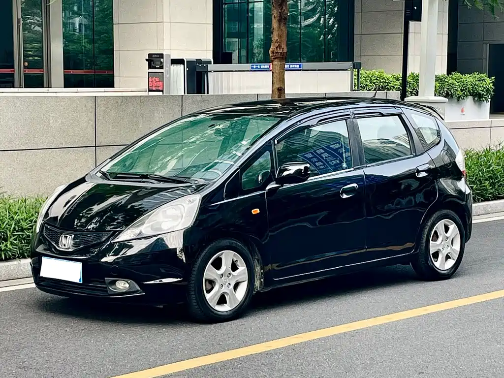 Honda Fit — миниатюра 13