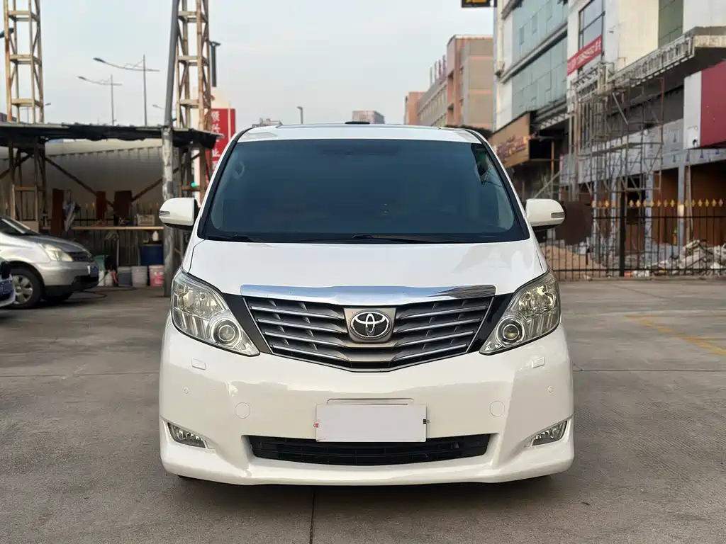 Toyota Alphard 2011 3.5L Luxury