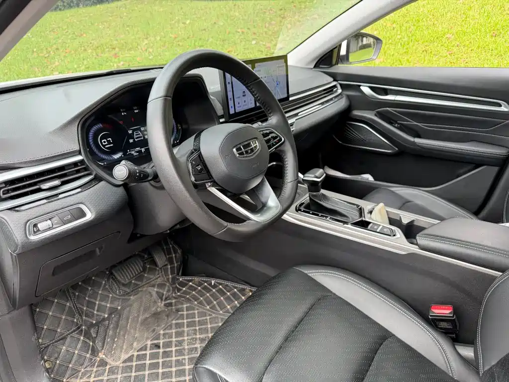 Geely Emgrand — миниатюра 7