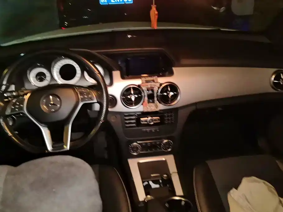 Mercedes-Benz GLK-Class — миниатюра 12