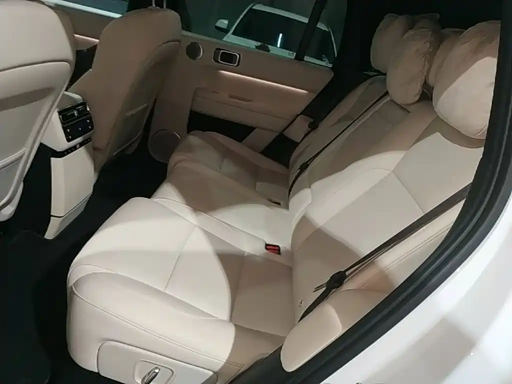 Li Auto Li L6 — миниатюра 17