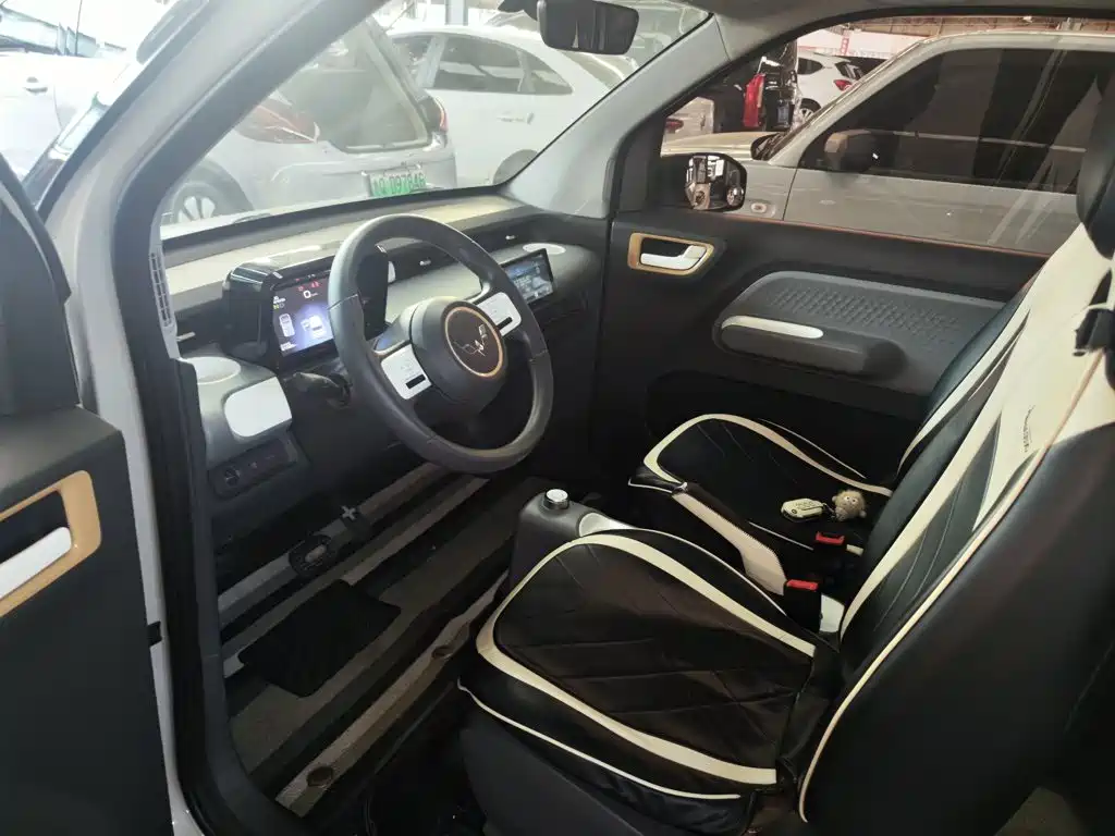 Wuling MINIEV — миниатюра 16