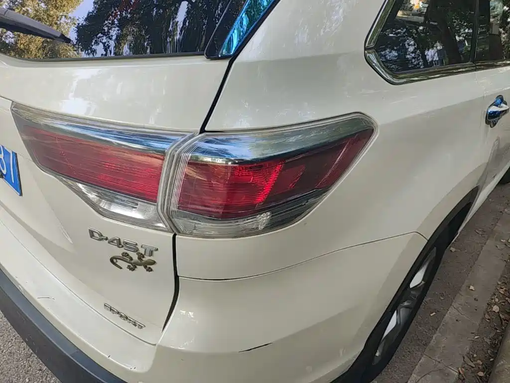 Toyota Highlander — миниатюра 8