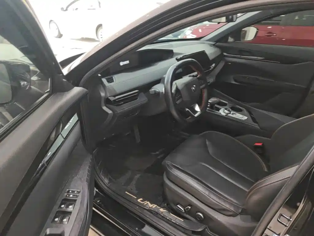 Changan UNI-V — миниатюра 16