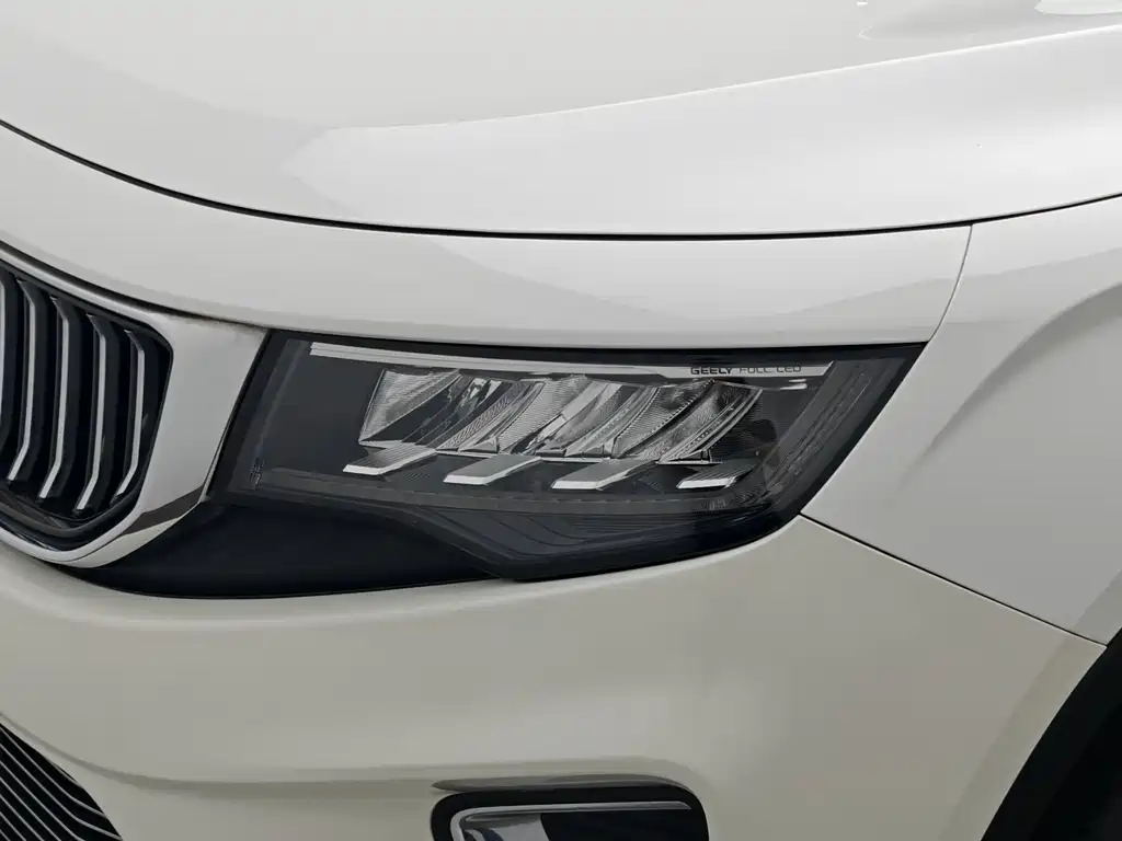 Geely Haoyue 2022 1.8TD AT Comfort 7 мест