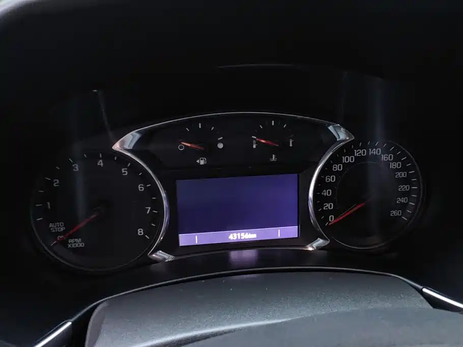 Chevrolet Equinox — миниатюра 14