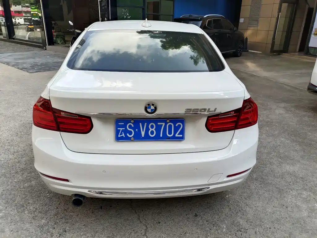 BMW 3 Series — миниатюра 18