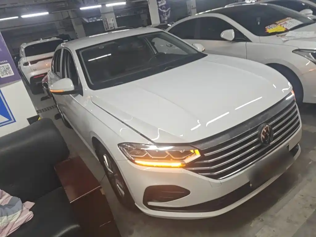 Volkswagen Lavida — миниатюра 4