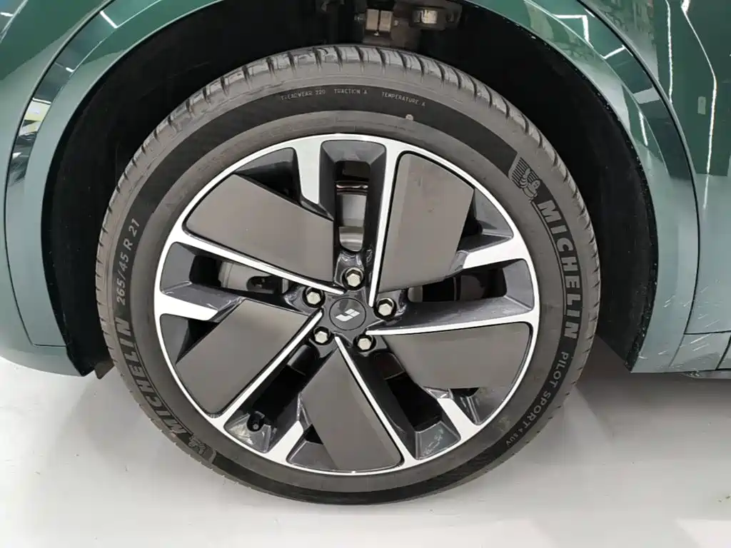 Li Auto Li L9 — миниатюра 23