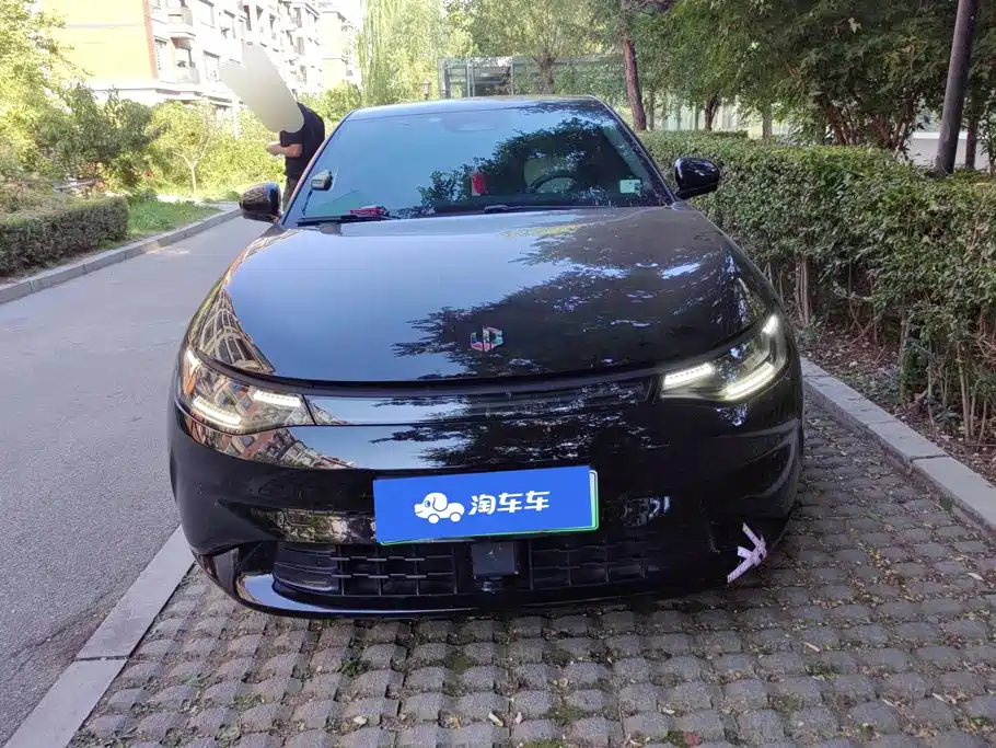 Leapmotor Leapmotor C01 — миниатюра 2