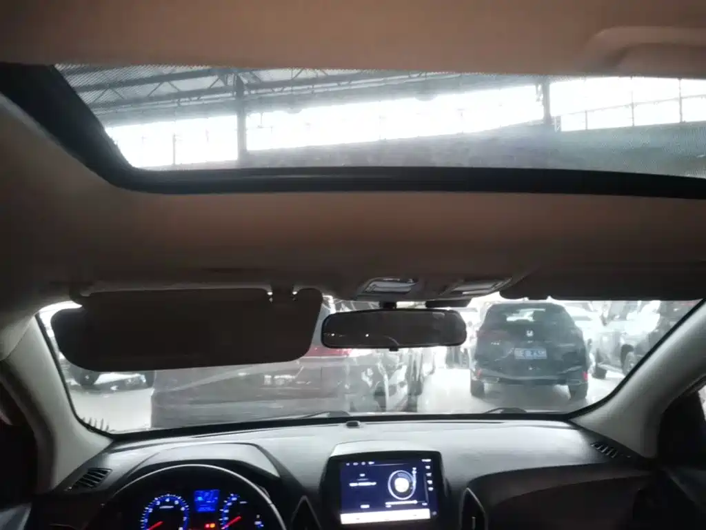 Hyundai ix35 — миниатюра 18