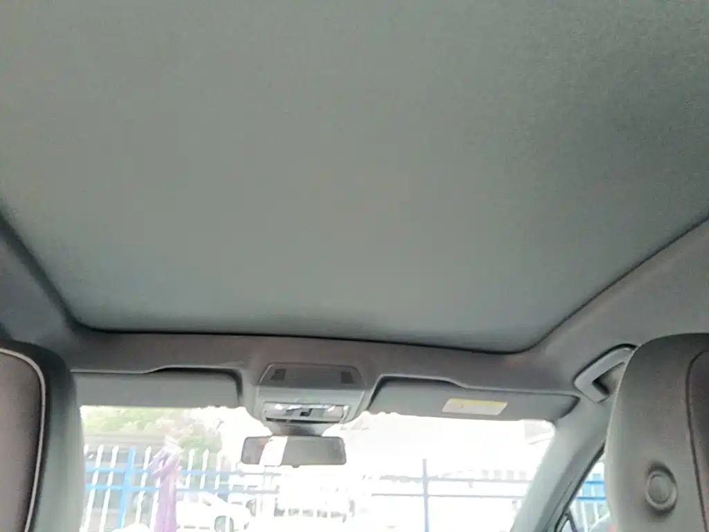 Volkswagen ID.4 Crozz — миниатюра 18