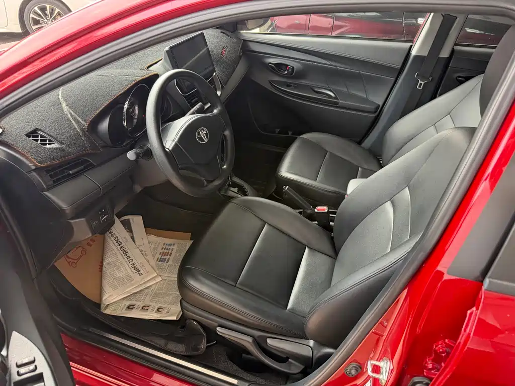 Toyota Yaris L — миниатюра 14