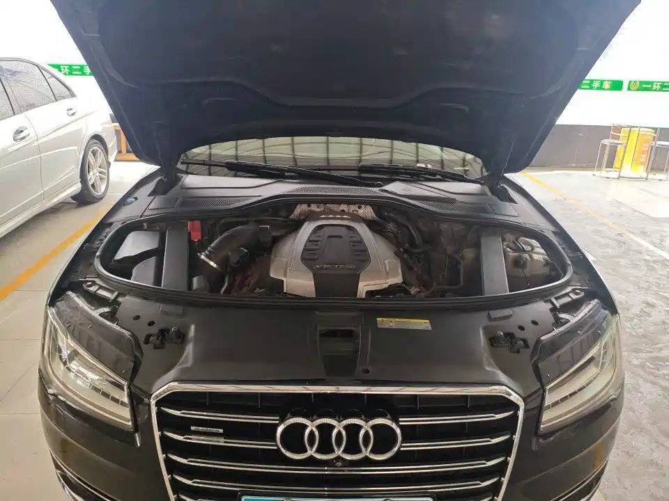 Audi A8 — миниатюра 4