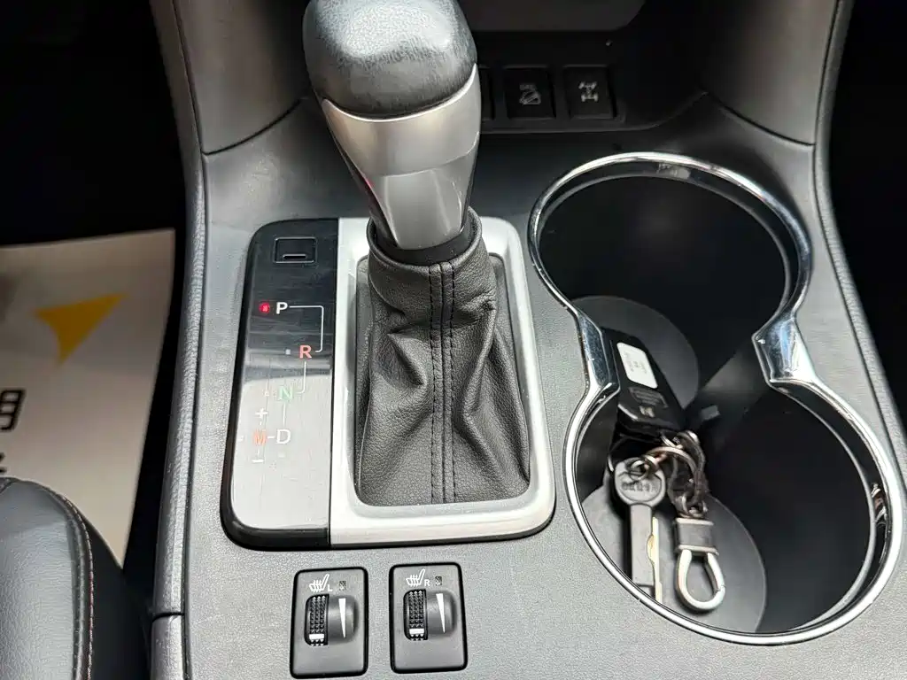 Toyota Highlander — миниатюра 19